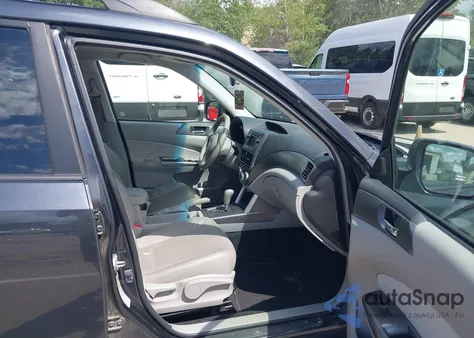 2012 Subaru Forester 2.5X Limited from USA, damaged, VIN JF2SHAEC4CH427814